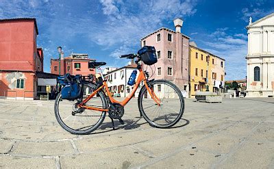 Vicenza bike tour: cycle the city center 